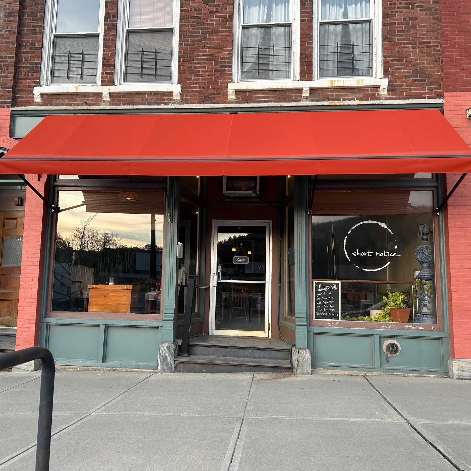 Enjoy a beautiful meal prepared by one of our local restaurants.